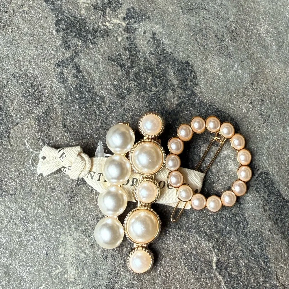 New🌟Anthropologie Elegant Set of 3 Pearly Barrettes